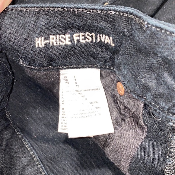 🌙American Eagle black ripped jean shorts! - Picture 4 of 8